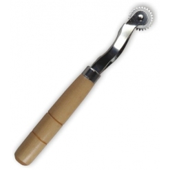 WOODEN TRACING WHEEL